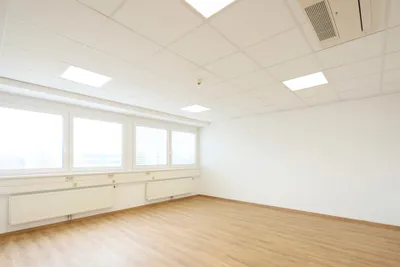 Gewerbeimmobilie mieten in Sankt Pölten – 61 m², € 906 – Bild 4 von 6