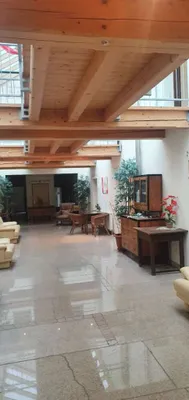 30-Zimmer-Immobilie mieten in Amstetten – 1 600 m², € 600 – Bild 3 von 17