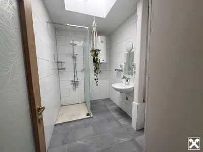 8-Zimmer-Gewerbeimmobilie kaufen in Wiener Neustadt – 230 m², € 585.000 – Bild 12 von 25