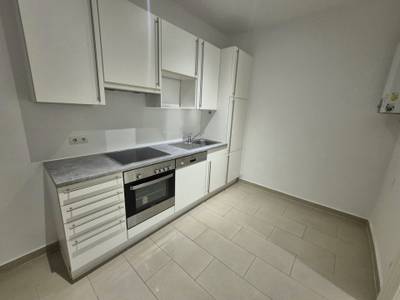 Sanierte Altbau-Zweizimmerwohnung nahe der Wiener Staatsoper # fair wohnen – Bild 3