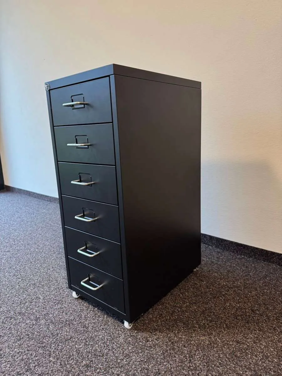 IKEA HELMER Rollcontainer aus Metall - Schwarz - 6 Laden, € 30,- (6800 Feldkirch)