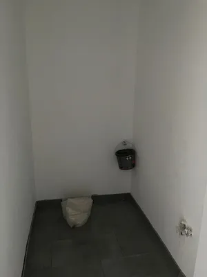 2-Zimmer-Gewerbeimmobilie kaufen in Neunkirchen – 29 m², € 32.000 – Bild 5 von 16