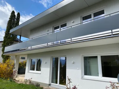5-Zimmer-Haus mieten in Gmunden – 140 m², € 2.300 – Bild 3 von 16
