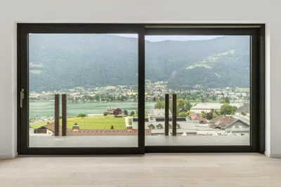 3-Zimmer-Wohnung mieten in Feldkirchen – 136 m², € 2.640 – Bild 2 von 18