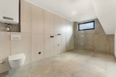 3-Zimmer-Wohnung mieten in Feldkirchen – 136 m², € 2.640 – Bild 10 von 18