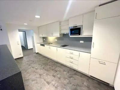 10-Zimmer-Gewerbeimmobilie mieten in Wien – 561 m², € 9.723 – Bild 7 von 18