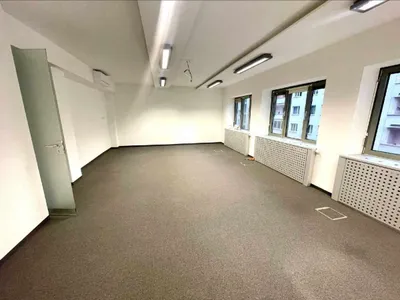 10-Zimmer-Gewerbeimmobilie mieten in Wien – 561 m², € 9.723 – Bild 5 von 18