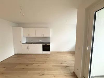 Gut aufgeteilte 2-Zimmer Wohnung in Top-Lage neben U3 Kendlerstraße – Bild 2