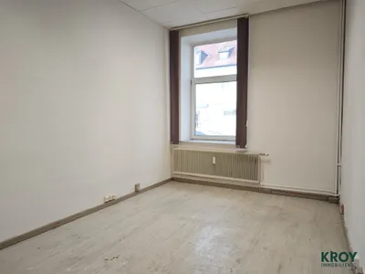 4-Zimmer-Gewerbeimmobilie mieten in Salzburg Stadt – 265 m², € 1.232 – Bild 4 von 10
