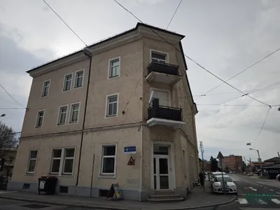 4-Zimmer-Gewerbeimmobilie mieten in Salzburg Stadt – 265 m², € 1.232 – Bild 1 von 10