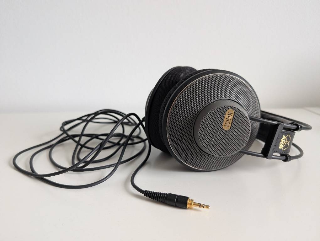 Used AKG K501 Headphones for Sale | HifiShark.com