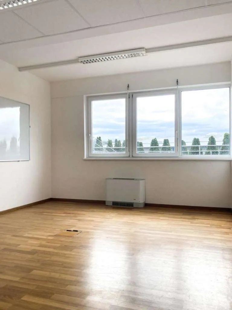 SHARED OFFICE - Top Büros mit vielen Gemeinschaftsbereichen und hervorragender Verkehrsanbindung - Vista 2