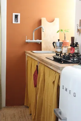 Schöne möblierte Altbauwohnung – Bild 2