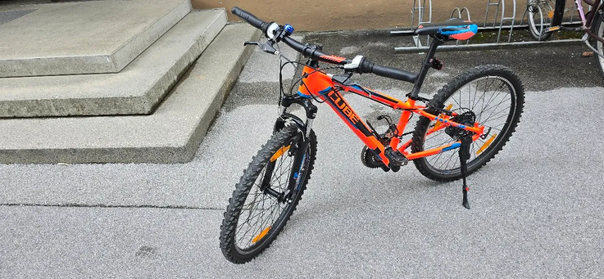 regale zur aufbewahrung Industrielle Wandmontierte Eisenregale/Regale/Regale/Aufbewahrung/Bücherregale/Halterungen, DIY offene Bücherregale/Regale für Küche/Büro, Cowboy eBike:C4 Cruiser Halter ohne Faltschloss 90cm Category:Fahrräder 20 Zoll bis 24 Zoll_KMC Z7 Ryder Bikes - University