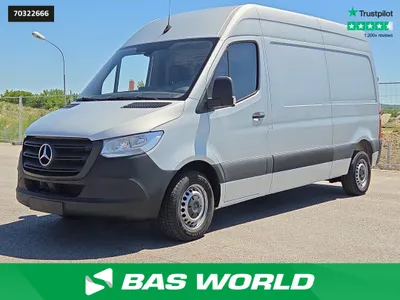 Mercedes-Benz Sprinter 215 CDI - Kastenwagen Automatik 150PS ... Transporter / Kastenwagen