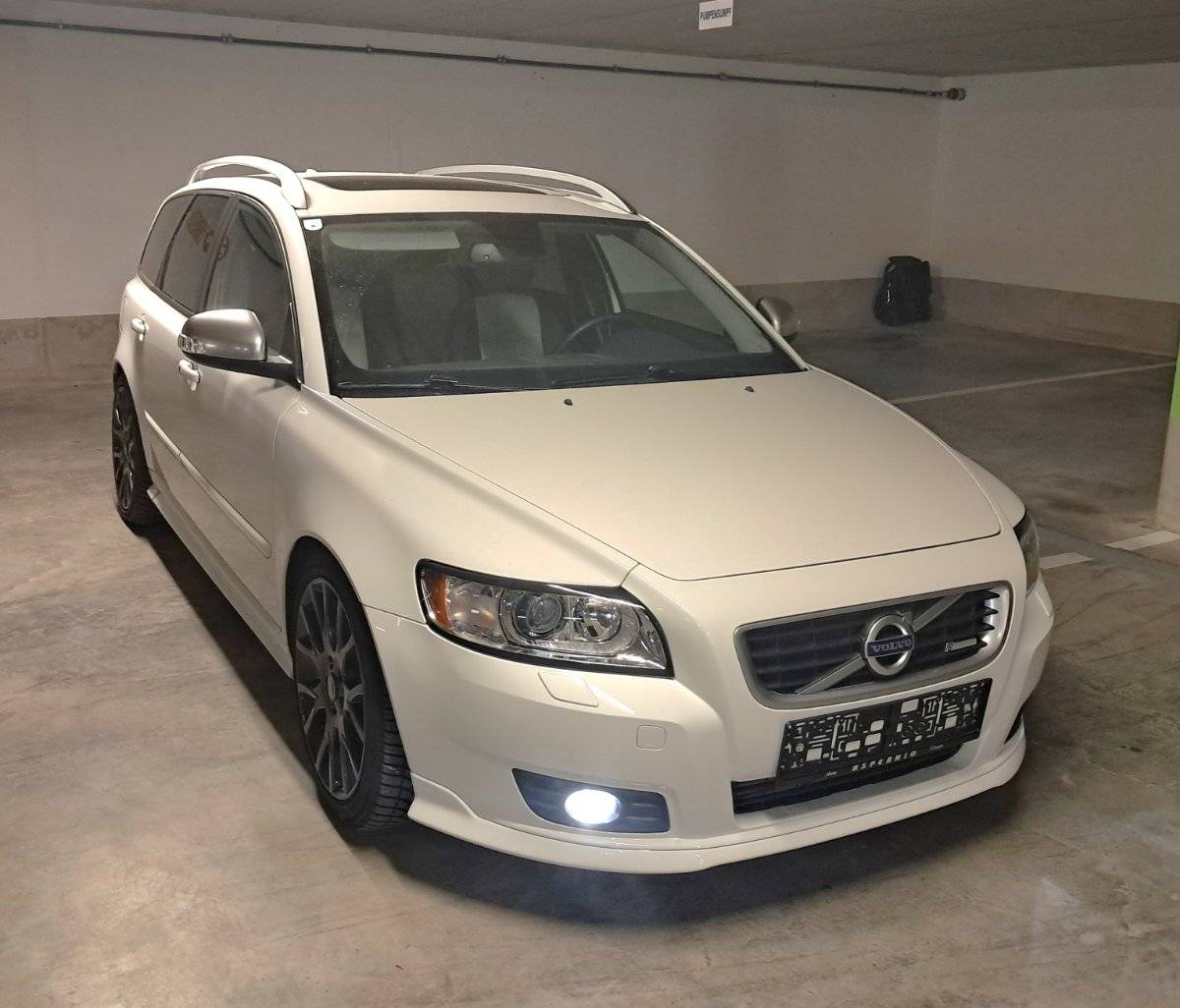 Volvo V50 R-Design D3
