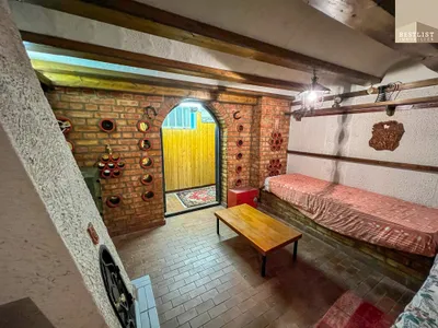 8-Zimmer-Haus kaufen in Wiener Neustadt – 214 m², € 399.900 – Bild 22 von 27