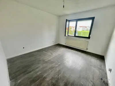 3-Zimmer-Wohnung mieten in Baden – 92 m², € 1.162 – Bild 8 von 9