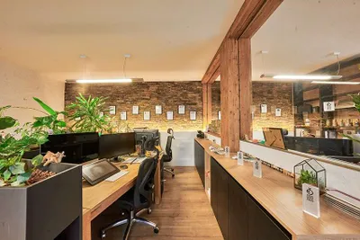 1-Zimmer-Gewerbeimmobilie mieten in Kitzbühel – € 2.000 – Bild 5 von 6