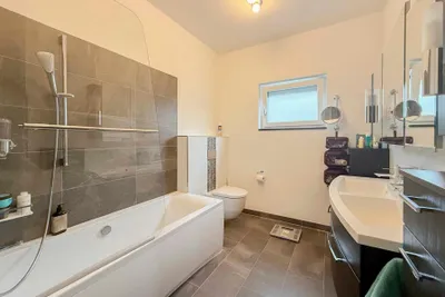 5-Zimmer-Haus kaufen in Wiener Neustadt Land – 135 m², € 629.000 – Bild 15 von 16