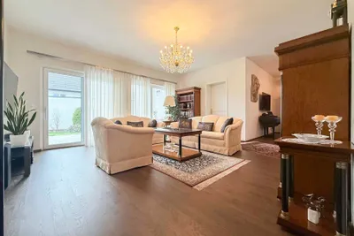 5-Zimmer-Haus kaufen in Wiener Neustadt Land – 135 m², € 629.000