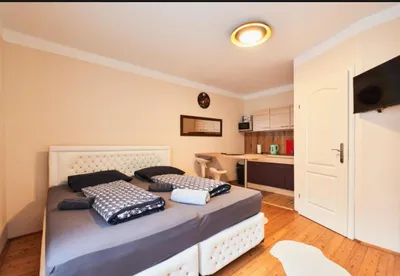 Gewerbeimmobilie mieten in Mödling – 400 m², € 5.900 – Bild 14 von 17