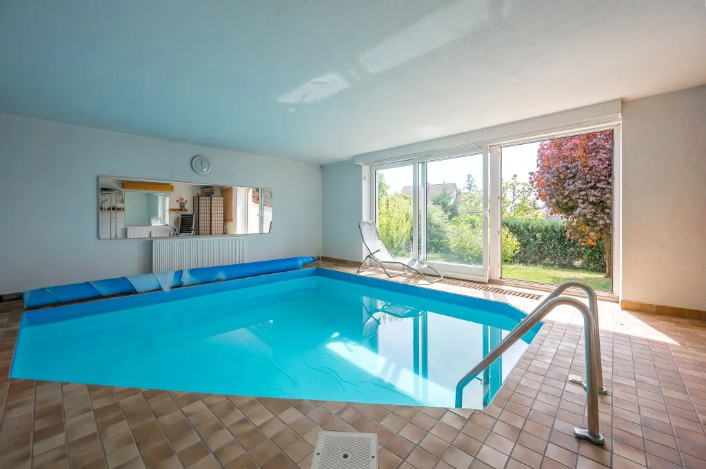 Familienhaus mit Charakter | Indoorpool & traumhafter Fernblick - Widok 3