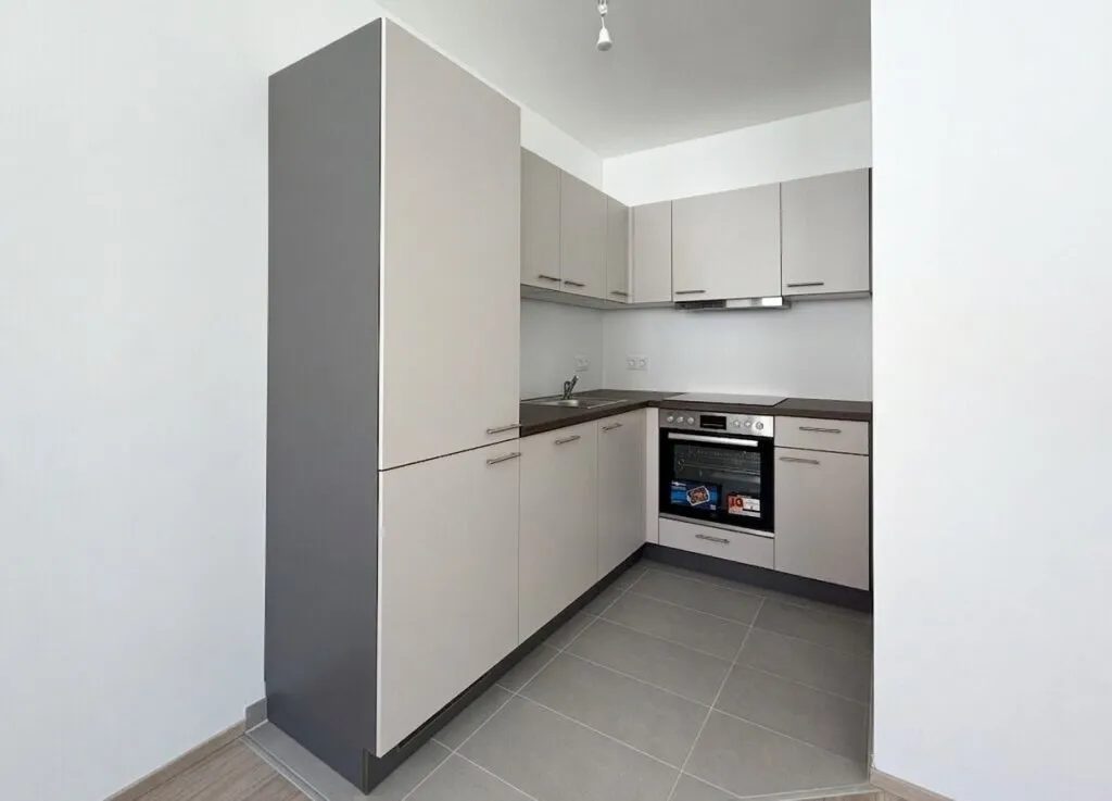Provisionsfreier Büro-Erstbezug: Gekühltes 3-Zimmer Büro bei U4/U6 Längenfeldgasse - Ansicht 2