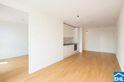 Sonnwendviertel: 2-Zimmer-Wohnung mit Balkon in der 18. Etage - Fitnessraum, Co-Working & Rooftop-Terrasse inklusive! – Bild 2