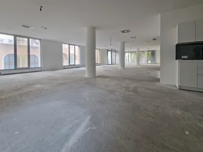 Gewerbeimmobilie mieten in Salzburg Stadt – 247 m², € 4.658 – Bild 1 von 20