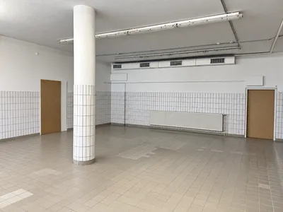 3-Zimmer-Gewerbeimmobilie mieten in Salzburg Stadt – 150 m², € 1.728 – Bild 2 von 4