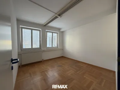 8-Zimmer-Gewerbeimmobilie mieten in Klagenfurt – 151 m², € 1.914 – Bild 15 von 26