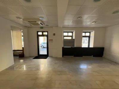 Gewerbeimmobilie mieten in Salzburg Stadt – 200 m², € 2.733 – Bild 2 von 13