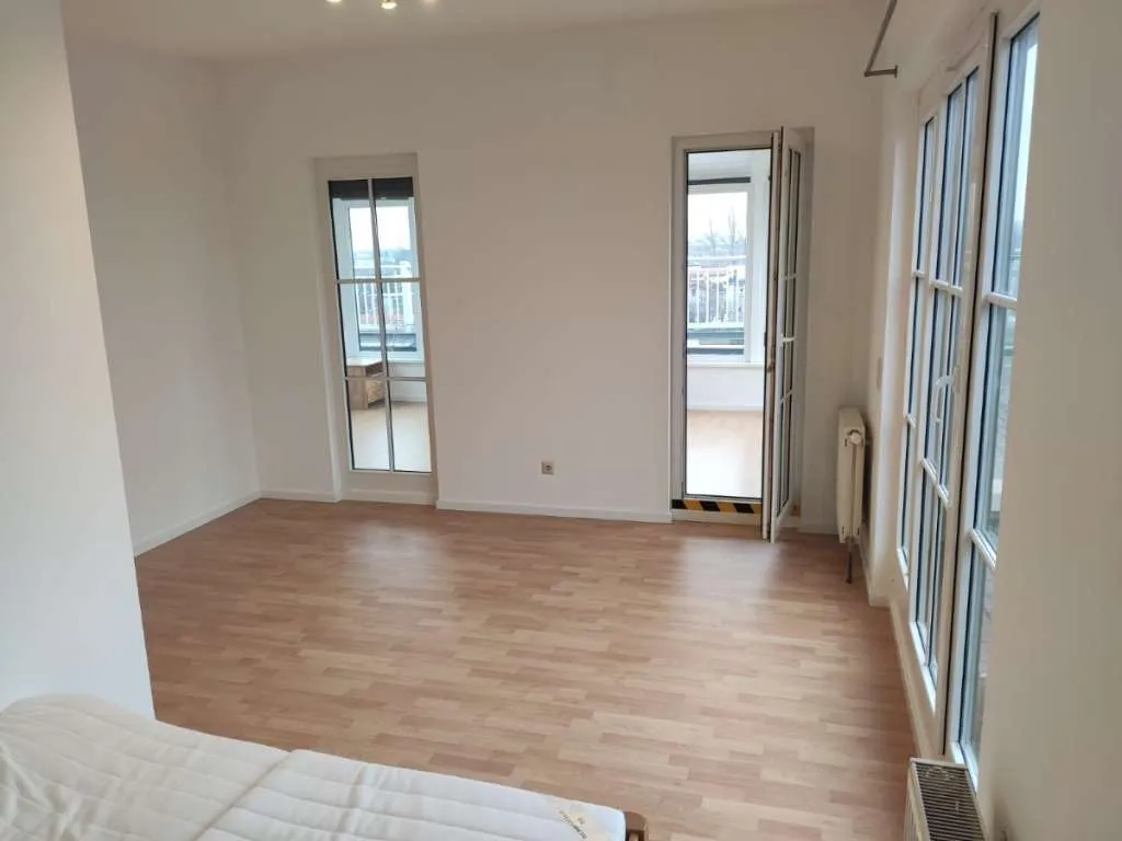 CASA DELL ALBERO Penthouse 72 m² mit 3 Zimmern und riesiger Terrasse nähe U1 - Ansicht 3