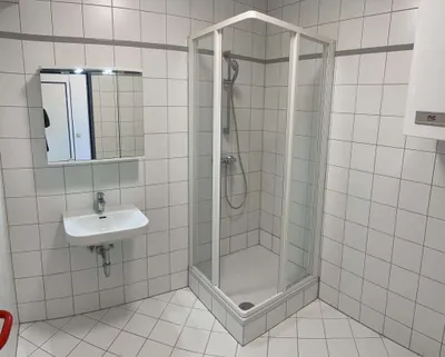 1-Zimmer-Immobilie mieten in Baden – 37 m², € 507 – Bild 4 von 4