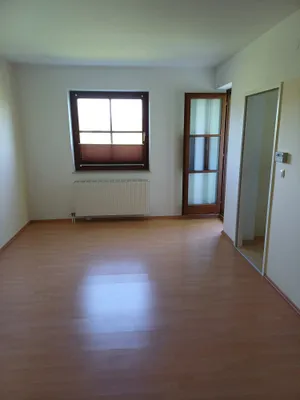 2-Zimmer-Wohnung mieten in Krems Land – 65 m², € 690 – Bild 1 von 10