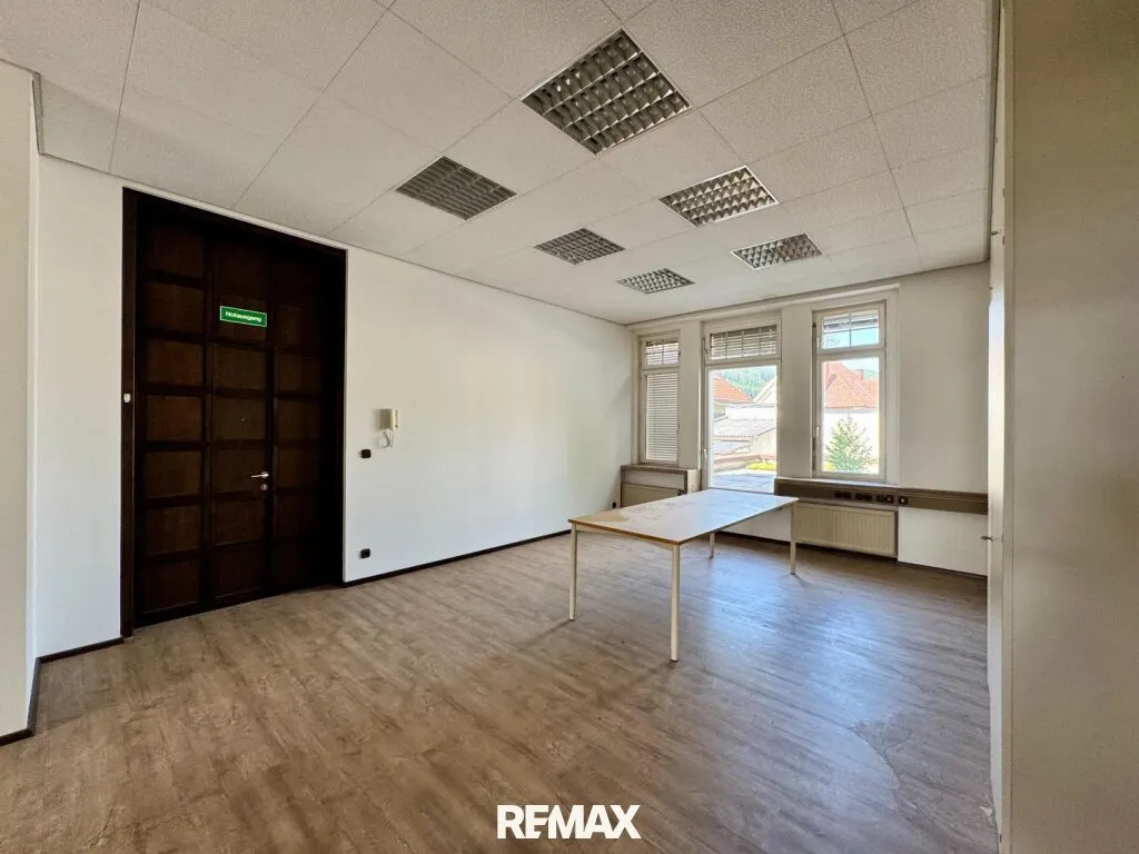 Vielseitiges Geschäftslokal (Büro/Ordination/Agentur) in guter Lage von Judenburg - Ansicht 2