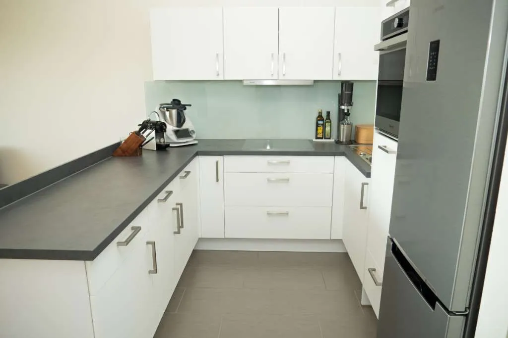 Hochwertige Neubau-Wohnung mit Loggia - Widok 3