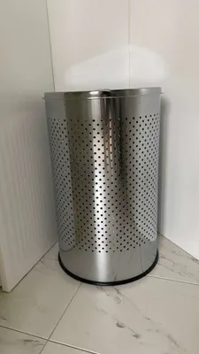Wäschekorb / Wäschetonne Metall Silber rostfrei, € 13,- (2522 Oberwaltersdorf)