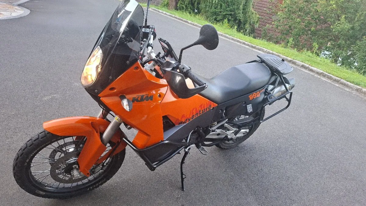 KTM 990