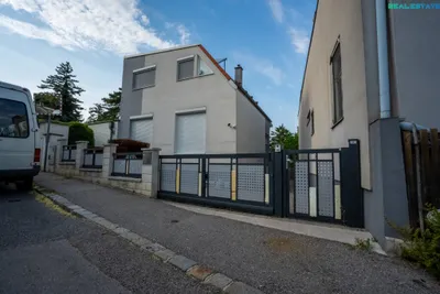 7-Zimmer-Haus kaufen in Mödling – 218 m², € 949.000