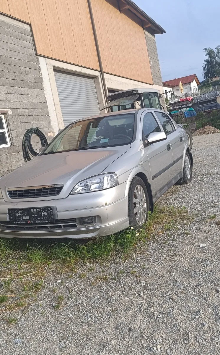 Opel Astra