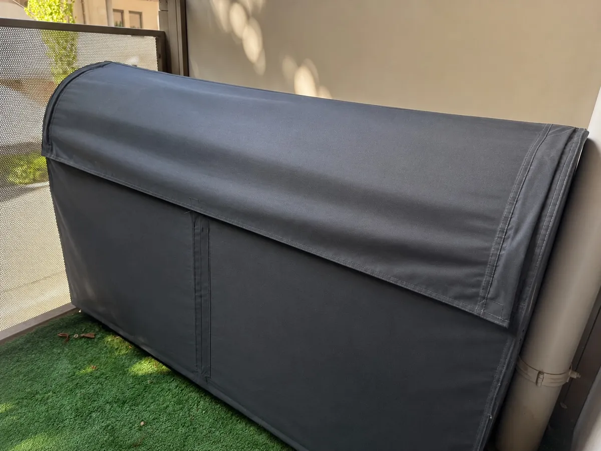 IKEA TOSTERÖ Auflagenbox schwarz 129x44x79 - 1140 Wien, € 29,- (1140 Wien)
