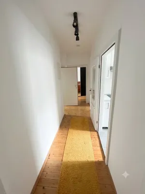 Direktvergabe im 13. Bezirk: Großzügige 2-Zimmer-Gemeindewohnung (66,26 m²) mit Fernwärme & Schwedenofen – Bild 3