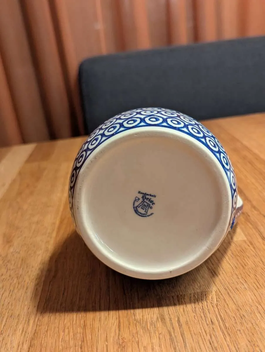 Bunzlauer Keramik Krug, € 25,- (9900 Lienz)