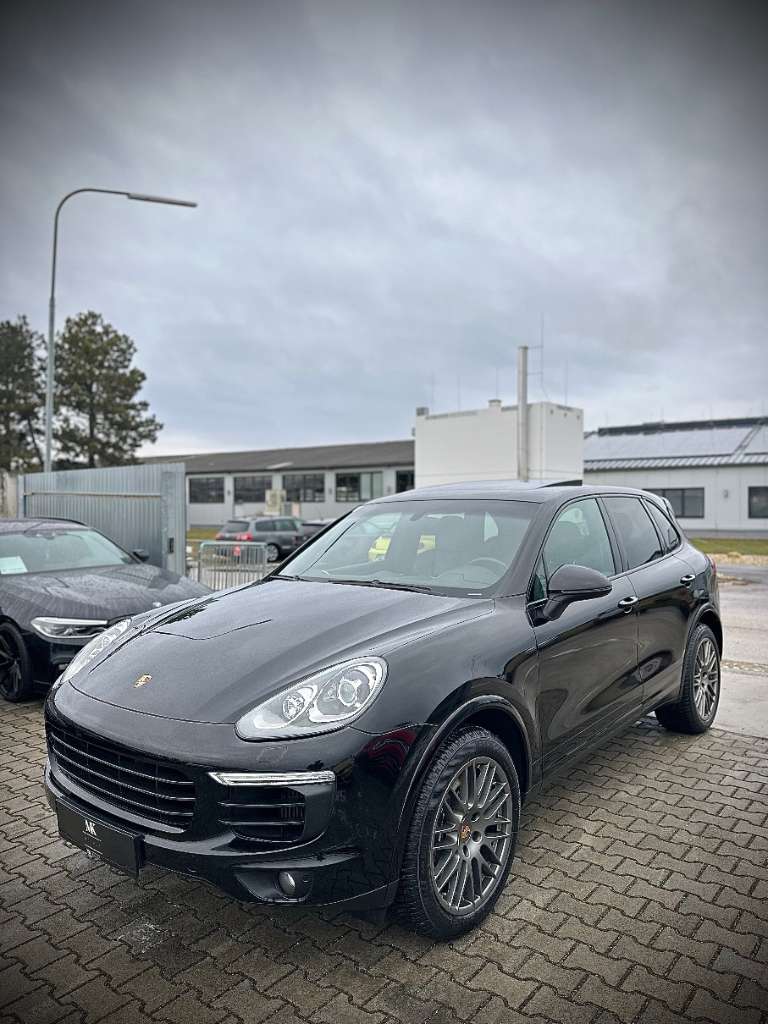 Porsche Cayenne II Platinum Edition 3,0 Aut. SUV / Geländewagen