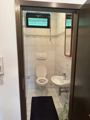 8-Zimmer-Gewerbeimmobilie mieten in Linz – 120 m², € 1.600 – Bild 19 von 48