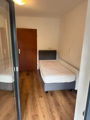 8-Zimmer-Gewerbeimmobilie mieten in Linz – 120 m², € 1.600 – Bild 16 von 48