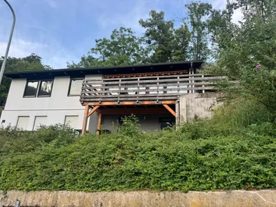 8-Zimmer-Gewerbeimmobilie mieten in Linz – 120 m², € 1.600 – Bild 2 von 48
