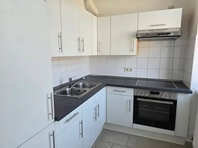 1-Zimmer-Wohnung mieten in Linz – 40 m², € 576 – Bild 2 von 5